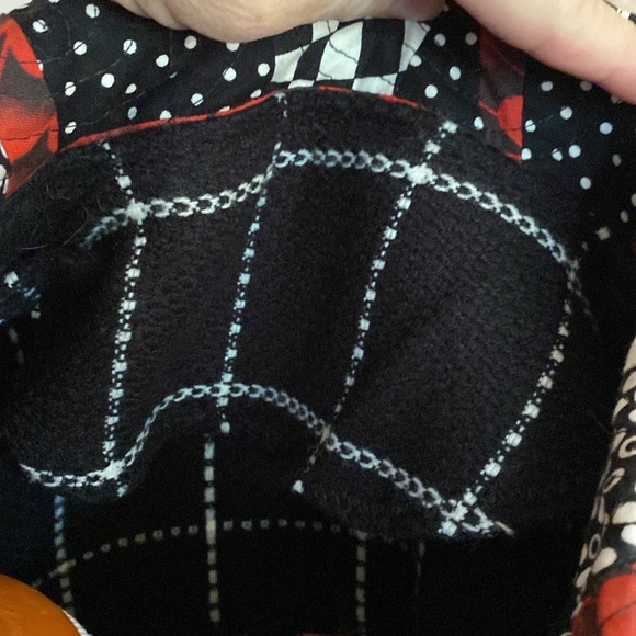 ARTISAN made jacket. Short swing style. Black checked wool blend w cotton accent - Picture 10 of 12